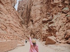 -天山神秘大峡谷