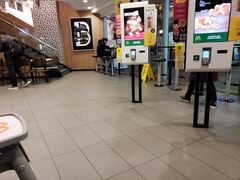 -麦当劳(百联西郊购物中心店)