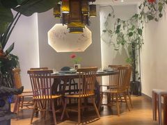 -春天里餐厅(西田城店)