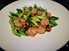 -凤凰园烤鸭店·唐山菜·传承花椒肉(老唐丰路店)