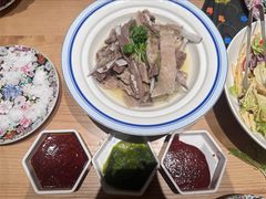 -哈啾嗨·新概念蒙餐(红星新城店)