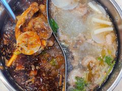 -肖肖酸萝卜鱼火锅(总店)