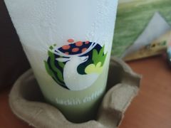 -瑞幸咖啡(岗厦北地铁站东区店)