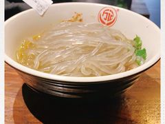 -万记麻辣烫国展总店