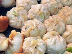 -依云煎包店
