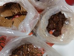 -张鸭子重庆特产卤味小吃(未来国际店)