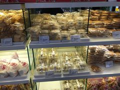 面包甜点陈列柜-生活林(河北路店)