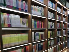 -新华书店(新街口旗舰店)