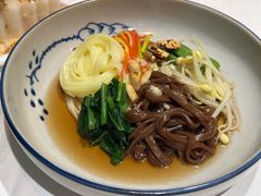 -江城小馆陕南妈妈菜·全球旅行餐厅(钟楼店)