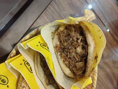 -穆得·老周家牛肉烧饼(普利街店)