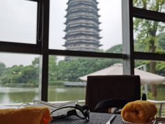 -听松楼·花园酒店·自助餐厅(红梅公园店)