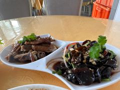 -鹏城人家海鲜酒家·23年老字号(较场尾店)