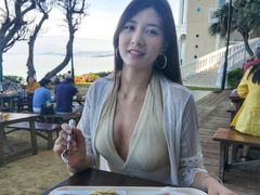 -Rizzan Sea Park Hotel Tancha Bay室内游泳池