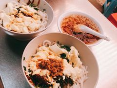 荤豆花米线-辣辣小吃豆花米线(大观篆新农贸市场店)