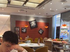 -必胜客(鞍山万象汇店PH店)