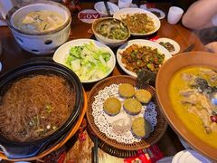 -唐师傅湘西名菜馆(武陵路店)