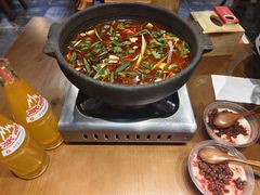 -黔有有贵州酸汤夺夺粉火锅(五味十字店)