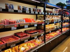 -红宝石·鲜奶小方·海派西点房(丰庄店)