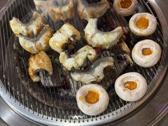 -围炉肉舍•炭烤活鳗•丹东海鲜烤肉(步行街店)