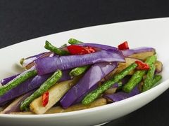 茄子炒豆角-荔景渔庄
