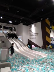 -MINI MARS KIDS CLUB亲子家庭中心(长宁天山店)