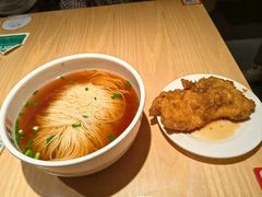 -朱新年·苏式汤团·面点(北寺塔店)
