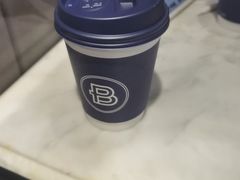 -巴黎贝甜(大宁国际商业广场店)