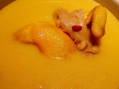 -领鲜天下·焗海鲜·花胶鸡(天目里店)