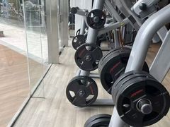 -威克健身游泳(万菱汇店)