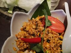 -大头虾越式风味餐厅(光明广场店)