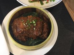 -鱼鲜饭香·招牌汽锅剁椒鱼头王