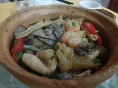 海鲜街什锦煲-海鲜街菜馆(海珠南路店)