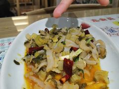-钟记家菜(红专南路店)