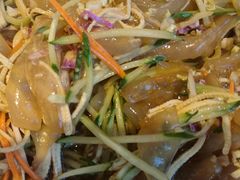 -赶海部落海鲜城(海阳路店)