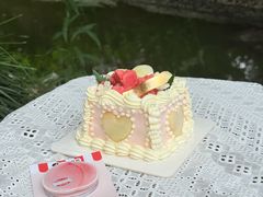 -花花卷卷·鲜食蛋糕(泉屋店)