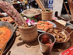 -萍姐火锅·公路夜市(武汉首店)