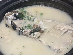 -香山湖家家宴(中山陵店)