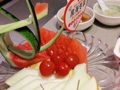 -海底捞火锅(新松江路店)