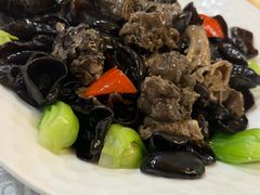-汗腾格里·风味餐厅(新疆驻京办店)