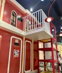 -奈尔宝·儿童乐园·亲子餐厅(华采天地店)