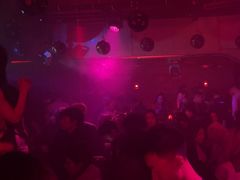 -Orangutan Bunker猩猩地堡酒吧(兰桂坊店)