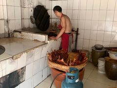 -雷氏板鸭(红照壁南街店)