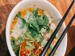 -万记麻辣烫国展总店