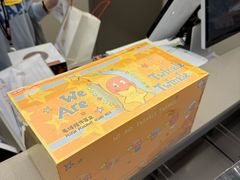 -泡泡玛特POPMART (北京超极合生汇店)