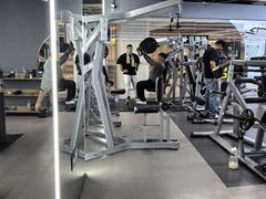 -超鹿运动(五四路恒力城店)