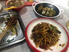 -华仔龙虾(永乐路总店)