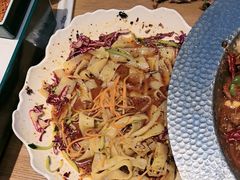 -俭寨大盘鸡·手抓肉·烧烤新疆菜(乌苏路店)