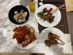 -上海皇廷花园酒店·西餐厅·自助餐