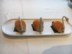 天鹅榴莲酥-天然台1908(中建广场店)