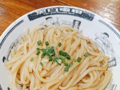 -黑白电视长沙小吃(美林M·LIVE天地东座店)